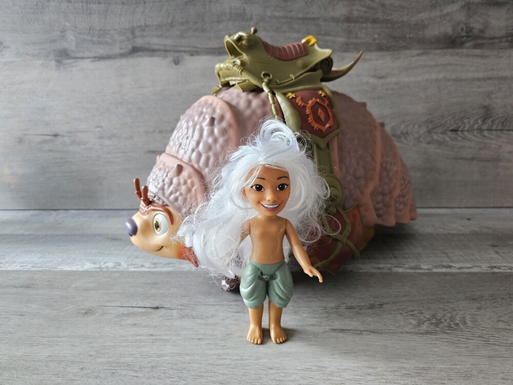 Disney Tuk Tuk Toy Raya and The Last Dragon Ready To Roll Figure 15" + Doll